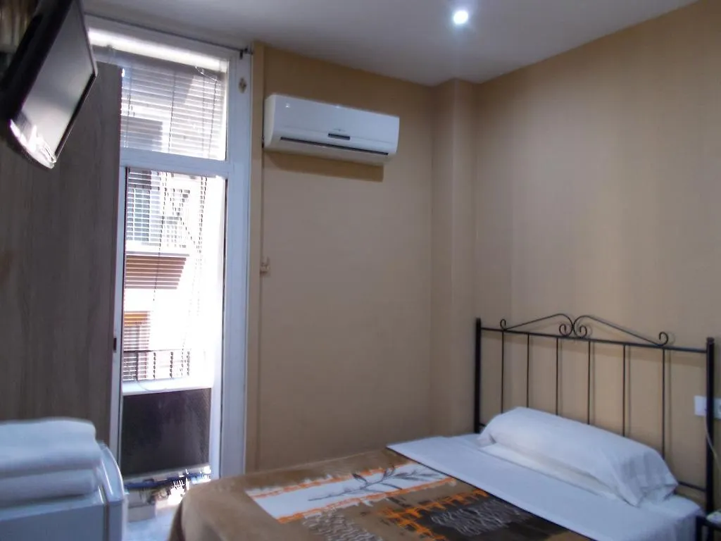 Hostal Nou Raval Barcelona Spanien